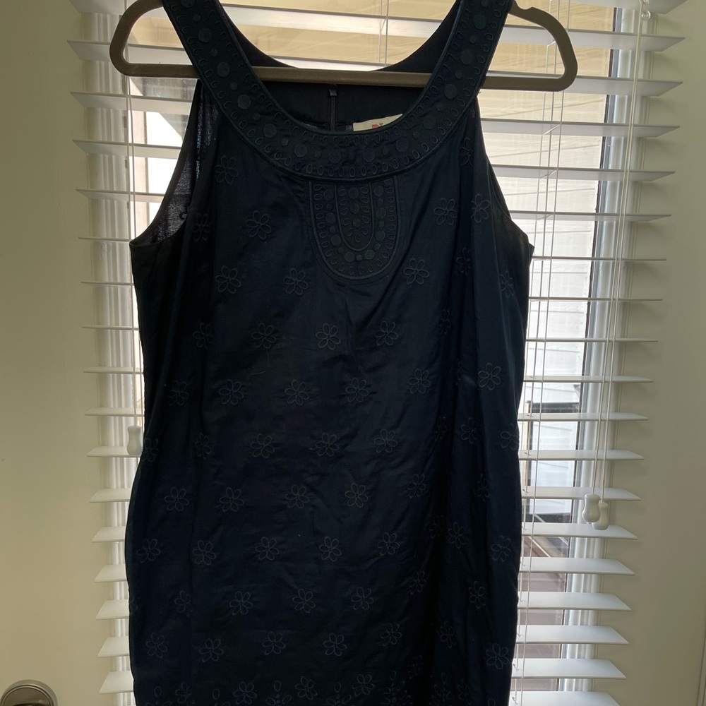 Vineyard Vines Scalloped Dress